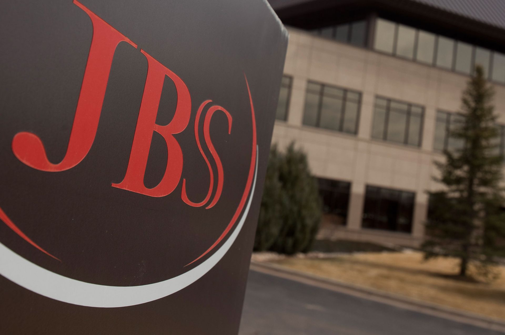 JBS tem queda de 80% no lucro do 2º trimestre